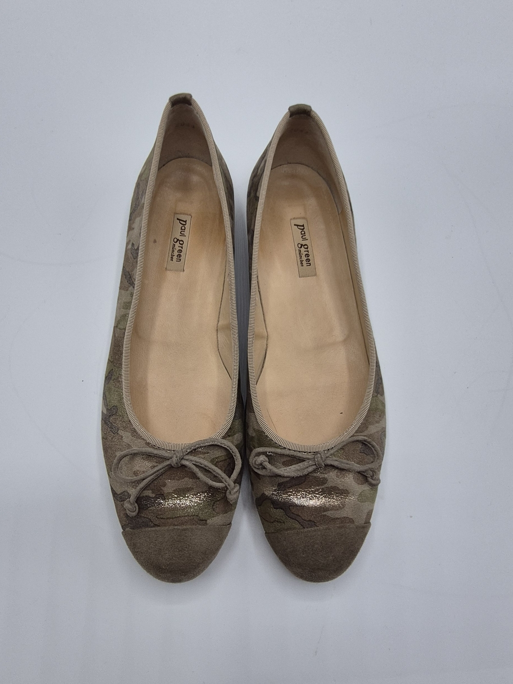 Paul Green Women’s Camo Ballet Flats in Olive Brown